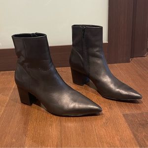 Steve Madden boots, size 8.5